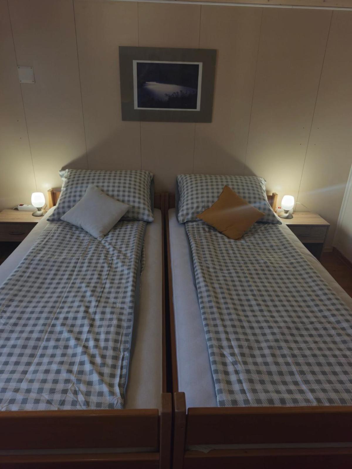 Kometer Apartment Бовец Екстериор снимка