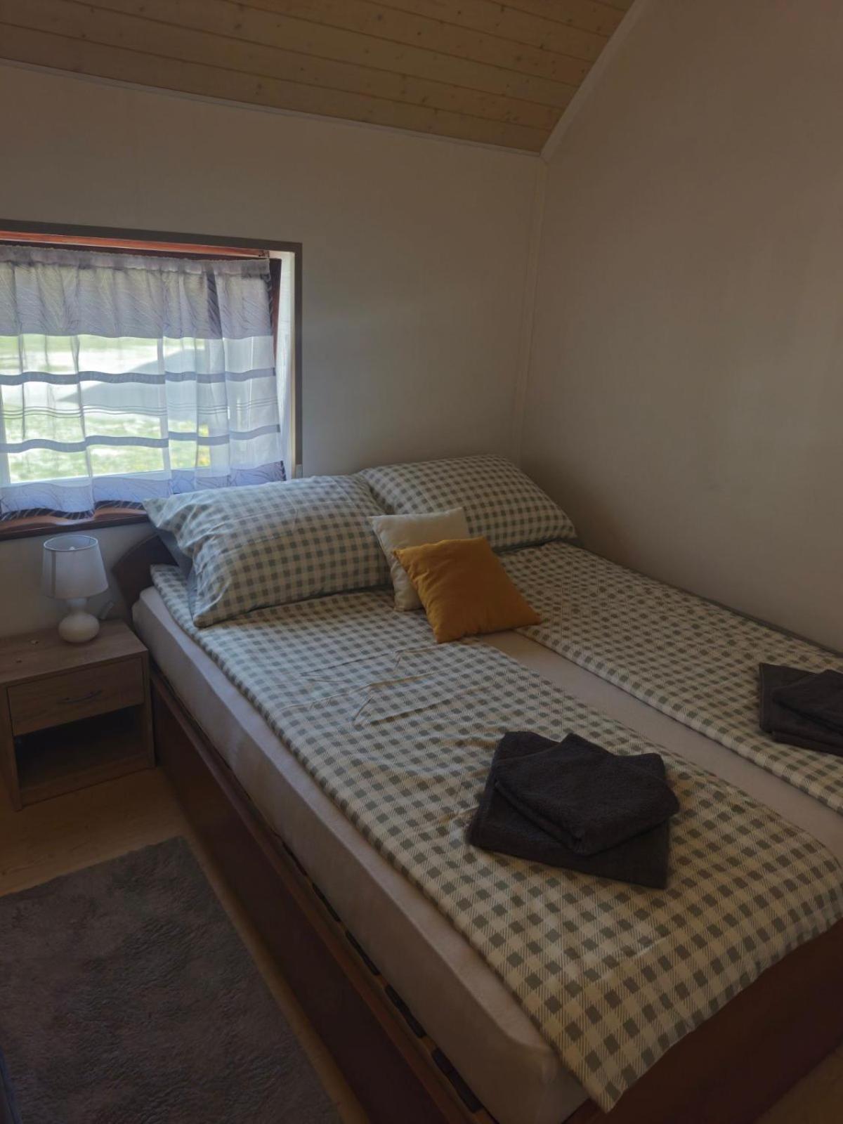 Kometer Apartment Бовец Екстериор снимка