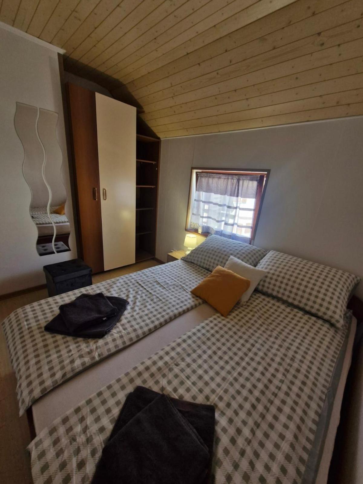 Kometer Apartment Бовец Екстериор снимка
