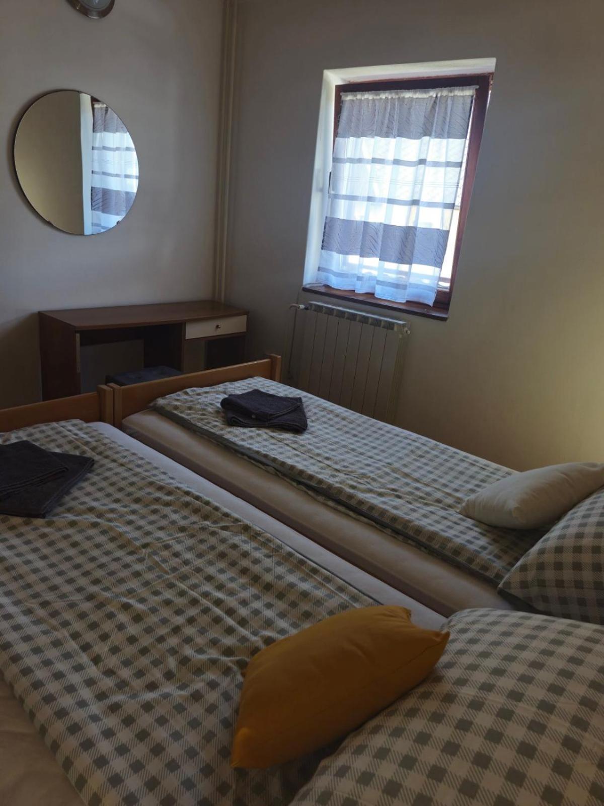 Kometer Apartment Бовец Екстериор снимка